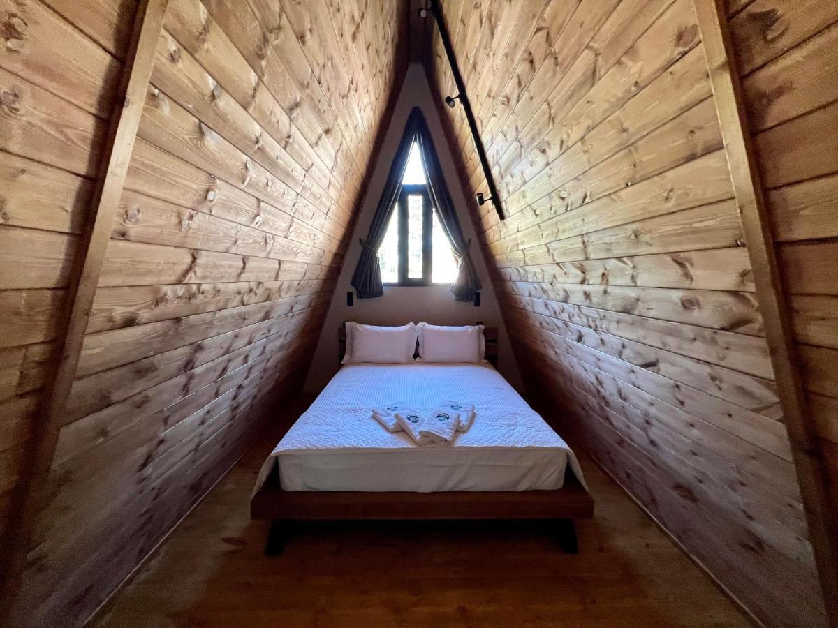 Pavliani4Rest - Luxury Cabins Buitenkant foto